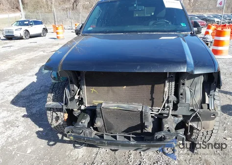 2017 Ford Expedition El Xlt z USA, uszkodzony, nr VIN 1FMJK1JT5HEA02141